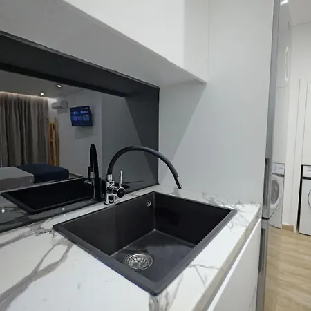 Cako Hotel 3*
