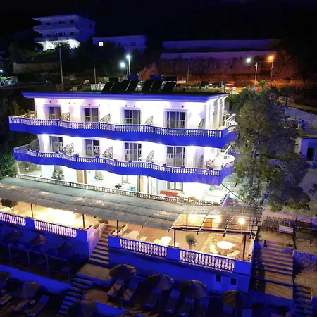 Cako Hotel 3*