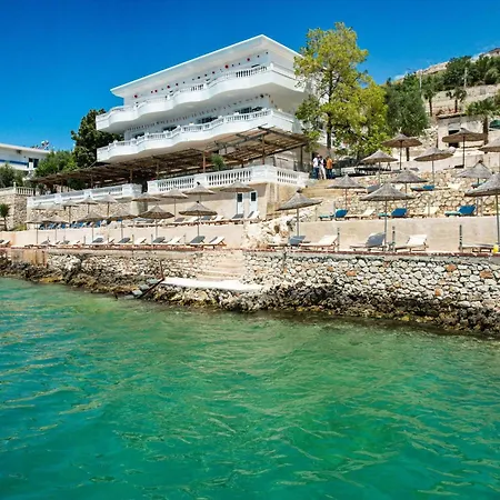 Cako Hotel 3*